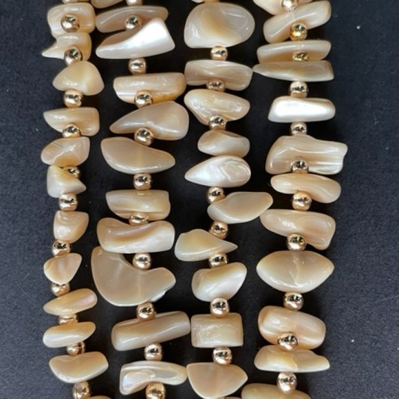 MID-CENTURY Handmade JAPANESE 4 Strand ABALONE SHARD CHOKER + CLASP NECKLACE - Picture 5 of 11